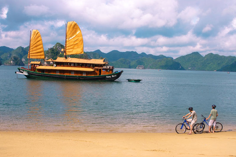 Viajes a Bahia de Halong