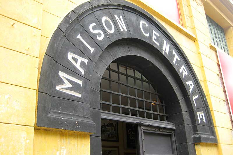 Viajes a Vietnam - La Prisión de Hoa Lo