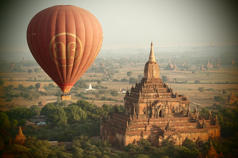 Bagan-Balão-Viagens para Myanmar
