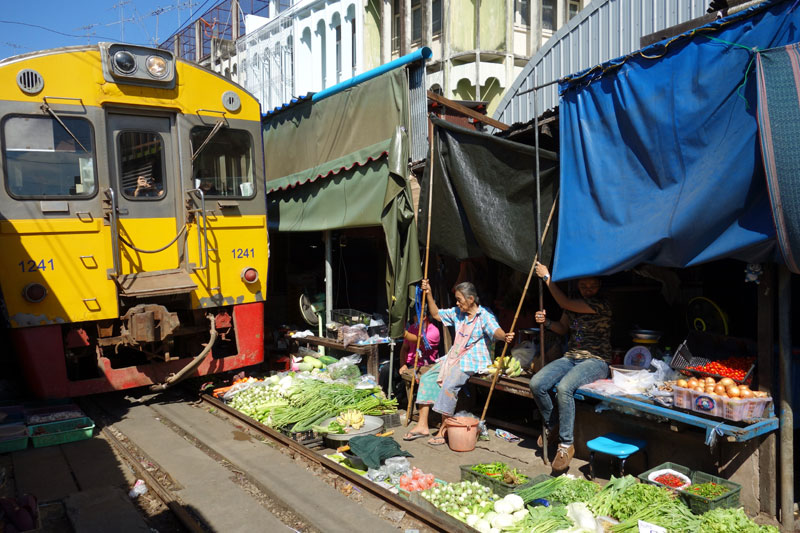 mercado de trem Bangkok