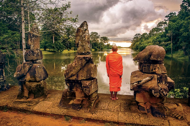 Monge Budista em Siem Reap - Viagens para Camboja