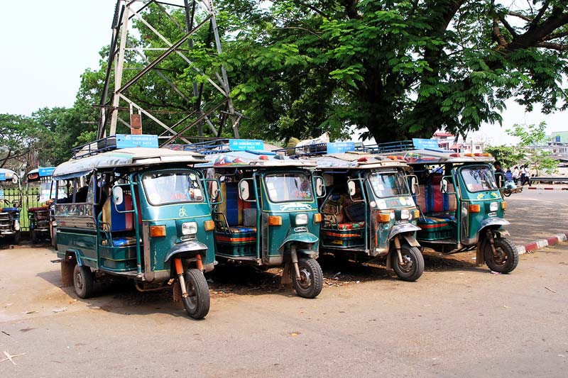 Tuk Tuk Tour em Laos - Viaje para Laos