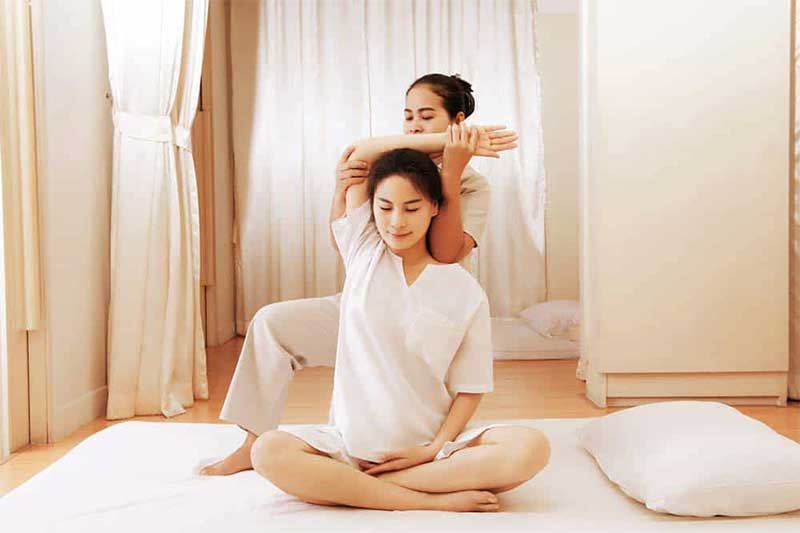 Massagem tailandesa